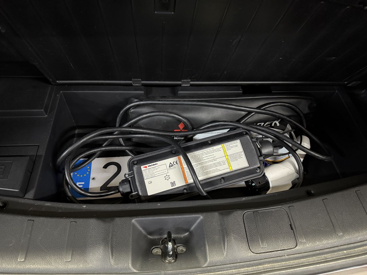 Mitsubishi Outlander plug-in híbrido OUTLANDER PHEV KAITEKI 4WD  - Foto 38