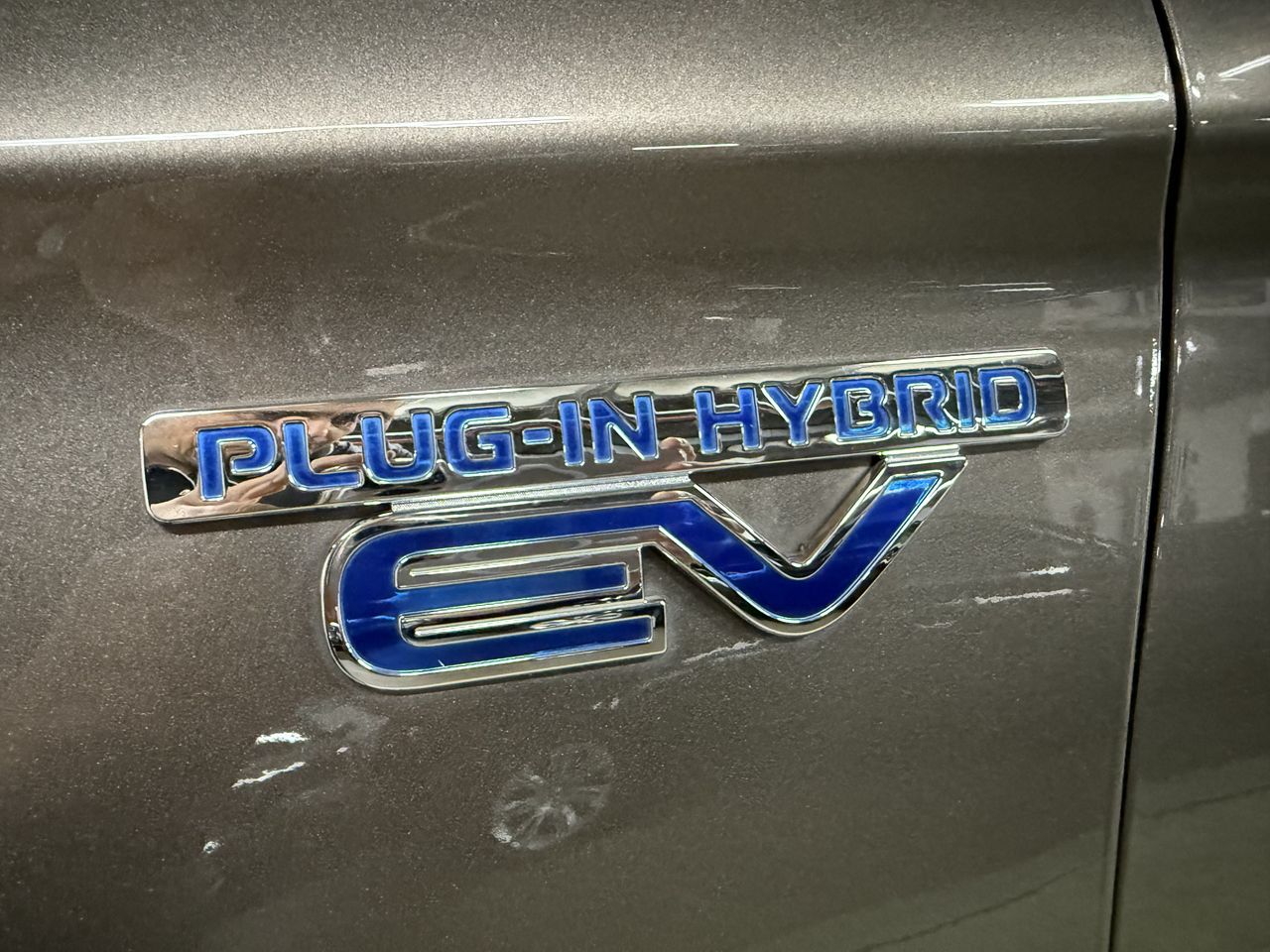 Mitsubishi Outlander plug-in híbrido OUTLANDER PHEV KAITEKI 4WD  - Foto 12