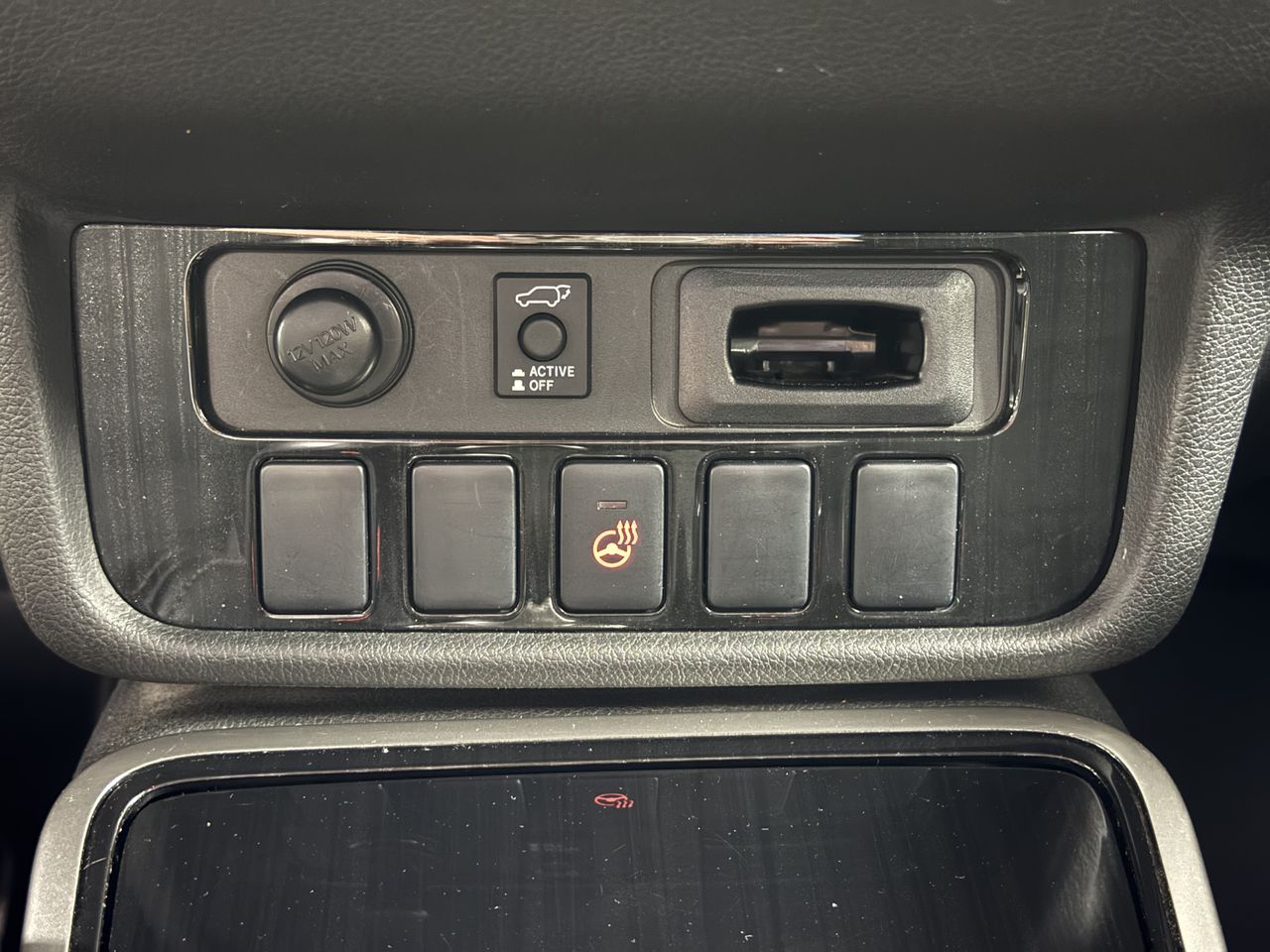 Mitsubishi Outlander plug-in híbrido OUTLANDER PHEV KAITEKI 4WD  - Foto 27