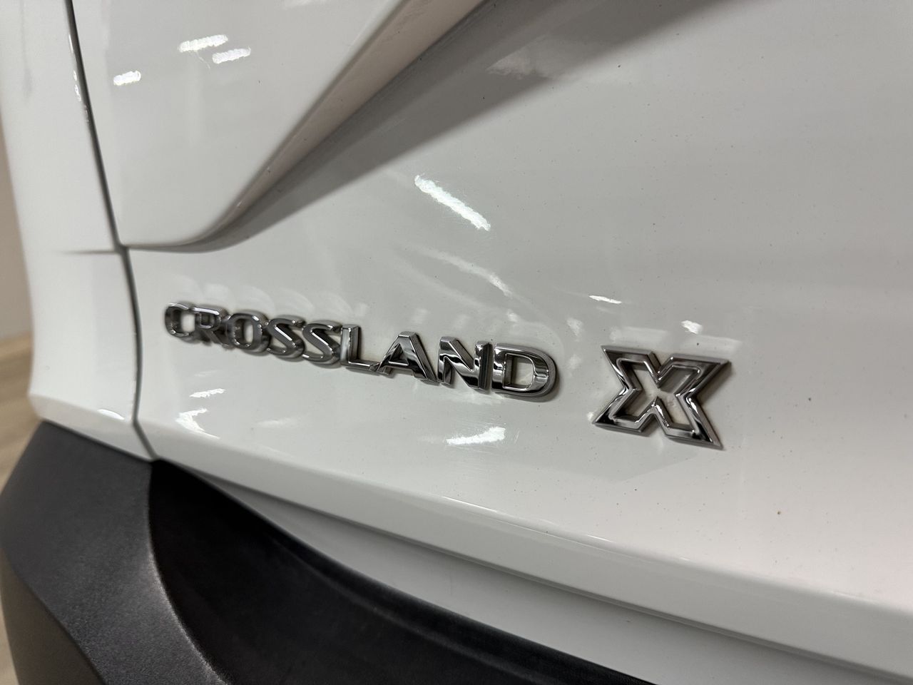 Opel Crossland X 1.2T S&S DESIGN LINE - 120 ANIVERSARIO x - Foto 23