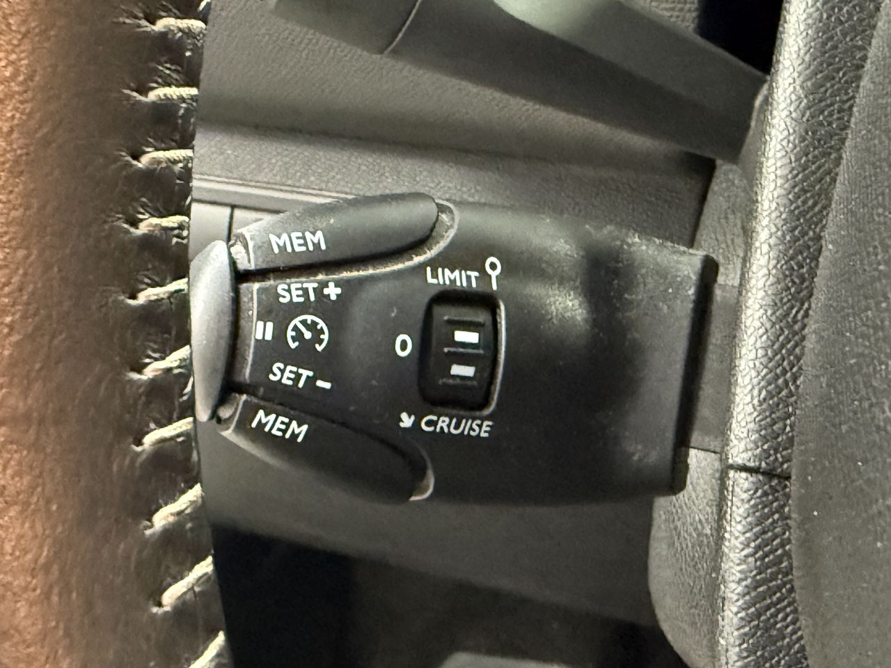 Peugeot 308 S&S Style - Foto 17