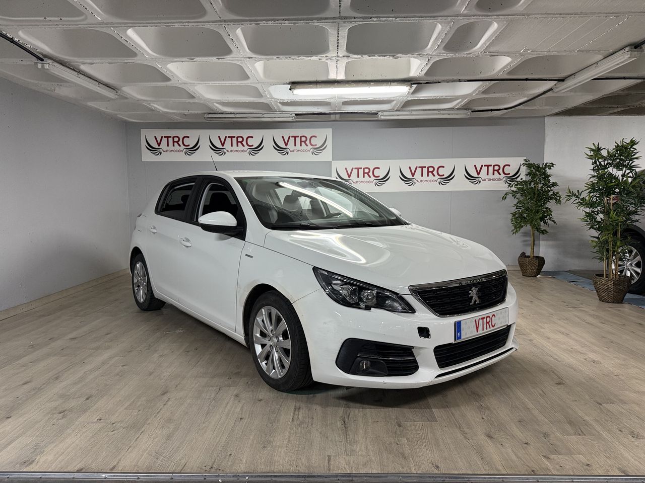 peugeot 308 2020 /