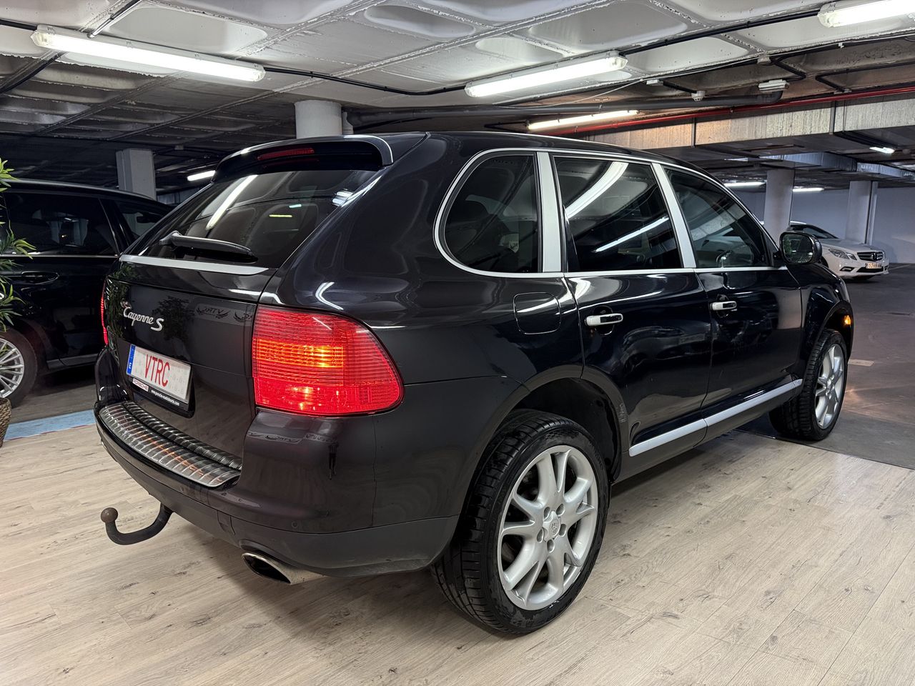 Porsche Cayenne S  - Foto 32