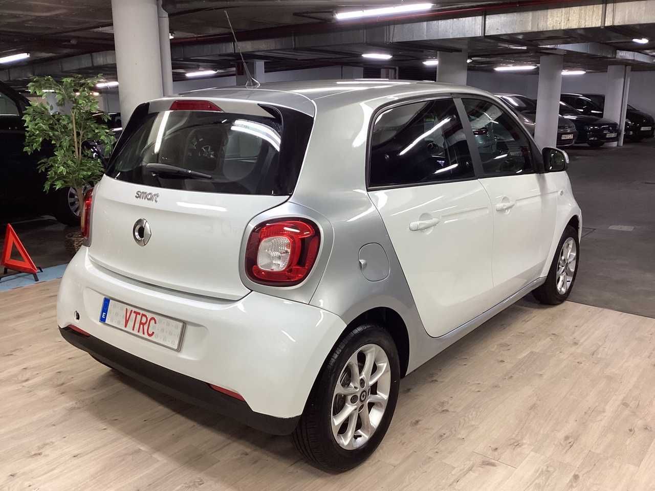 Smart Forfour 60kW81CV electric drive 5p.  - Foto 18