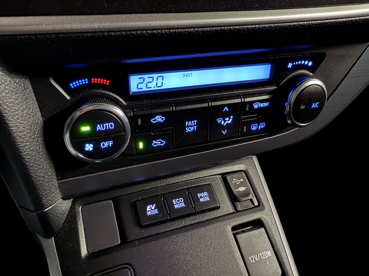 Toyota Auris Hybrid Advance  - Foto 22