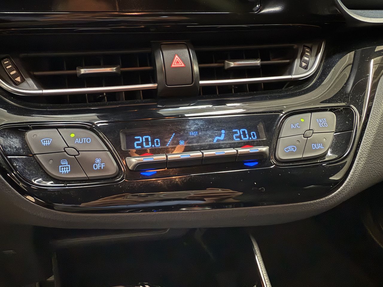 Toyota C-HR 2.0 180H Advance  - Foto 27