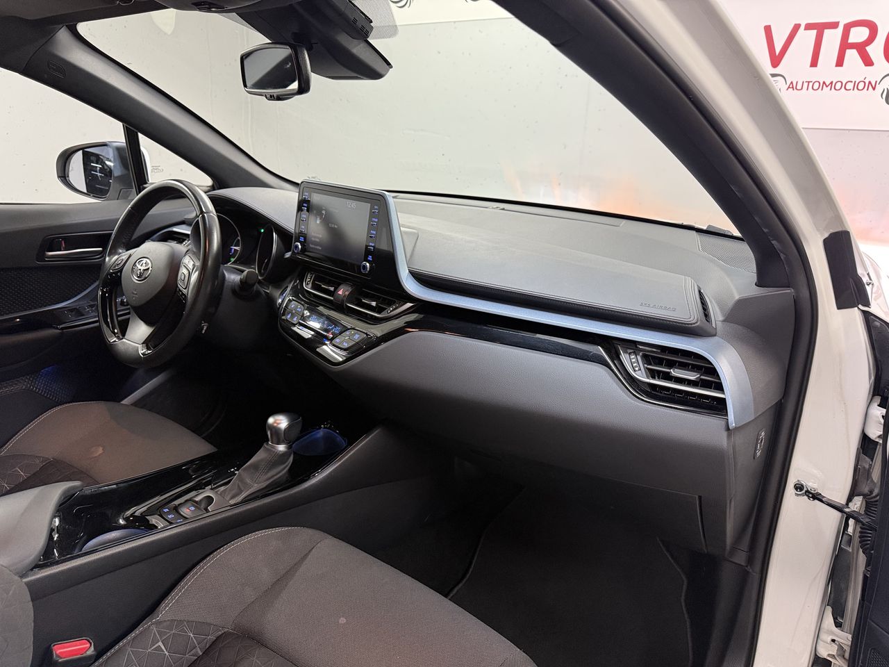 Toyota C-HR 2.0 180H Advance  - Foto 11