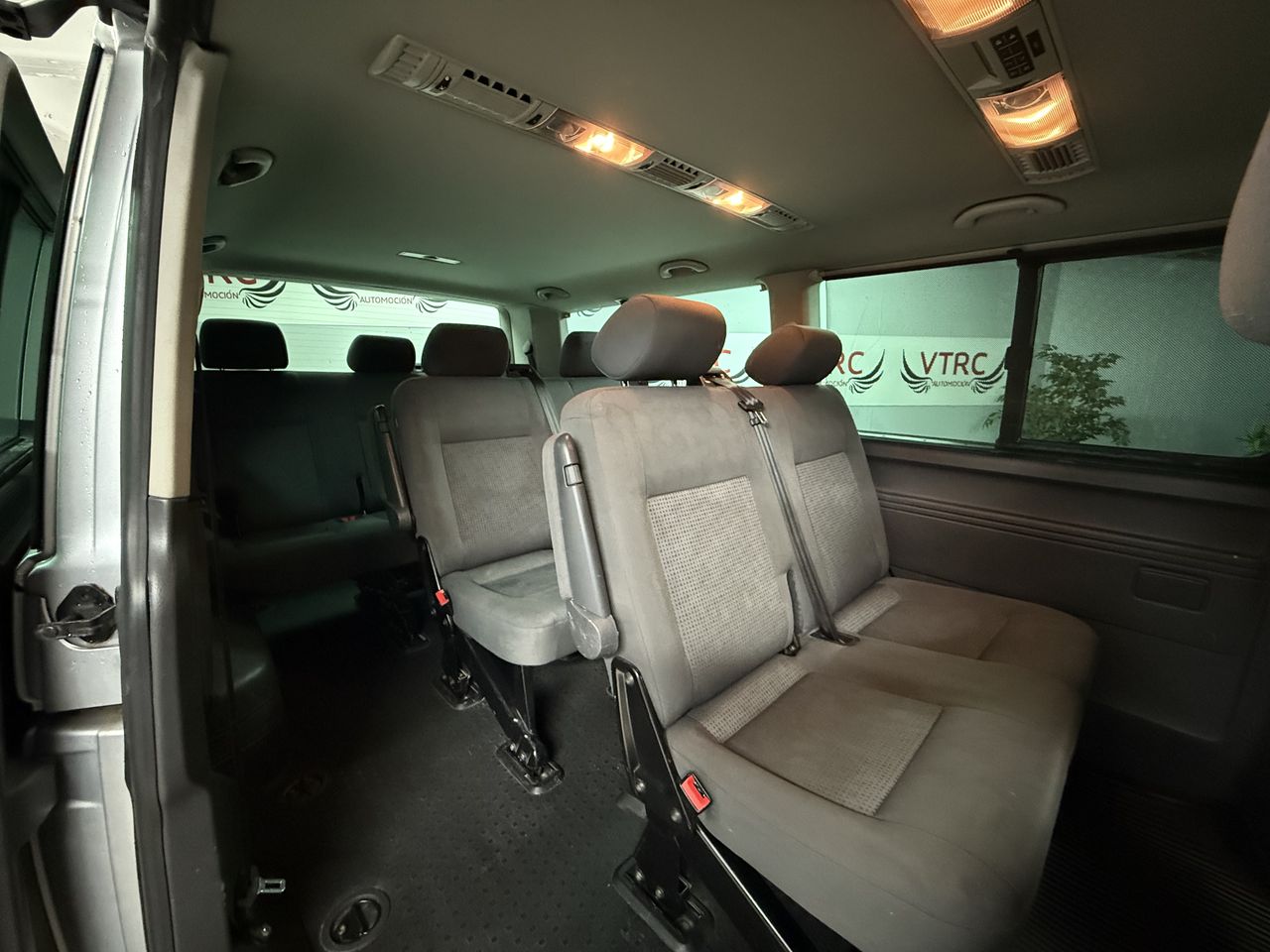 Volkswagen Caravelle 4Motion  - Foto 9