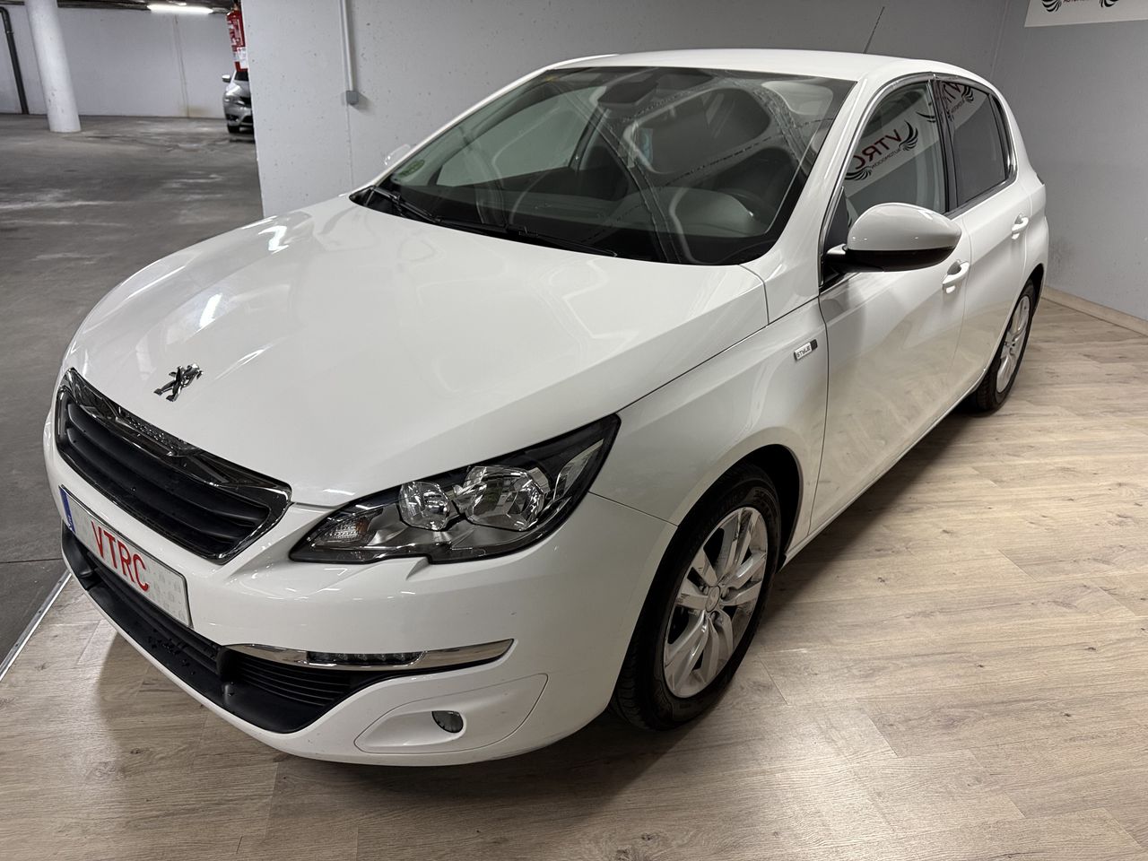 Peugeot 308 1.2 l  - Foto 8