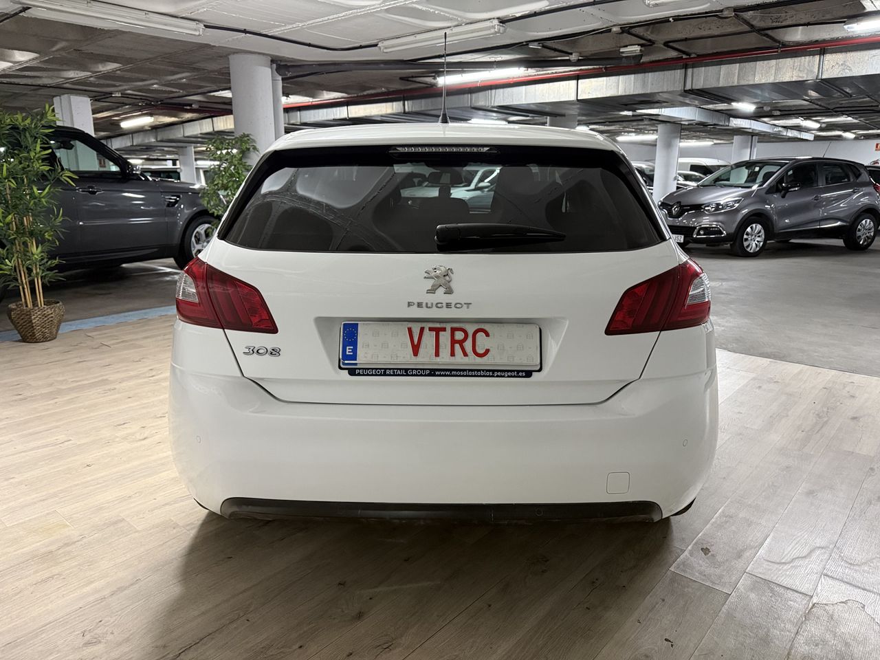 Peugeot 308 1.2 l  - Foto 10