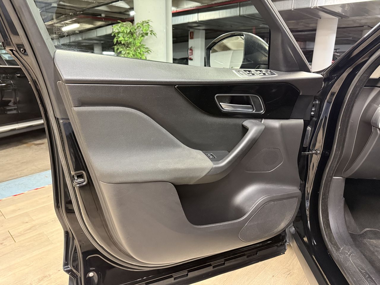 Jaguar F-Pace 2.0d AWD 16V  - Foto 11