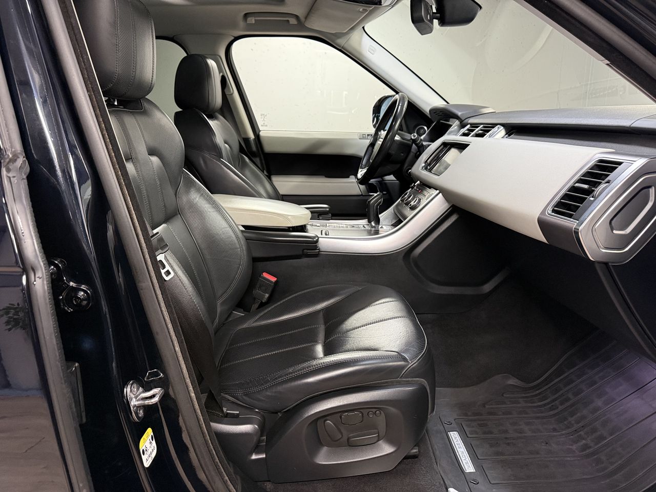 Land-Rover Range Rover Sport 3.0 SDV6 Hybrid HSE  - Foto 24