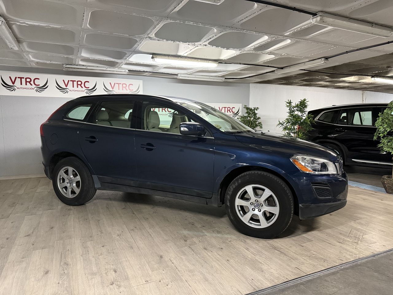 Volvo XC60 D3  MOMENTUM  - Foto 6