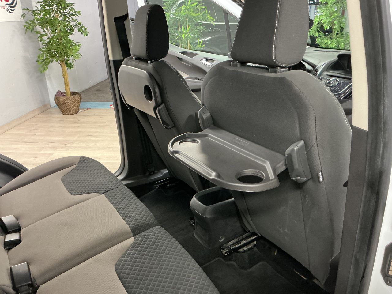 Ford Tourneo Courier 1.0 EcoBoost Sport  - Foto 21