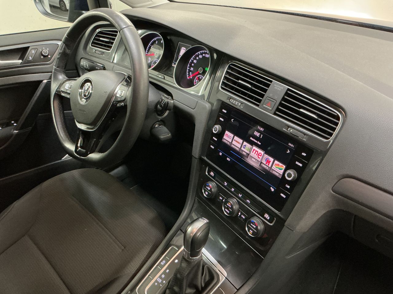 Volkswagen Golf Sport 1.4 TSI. DSG  - Foto 18