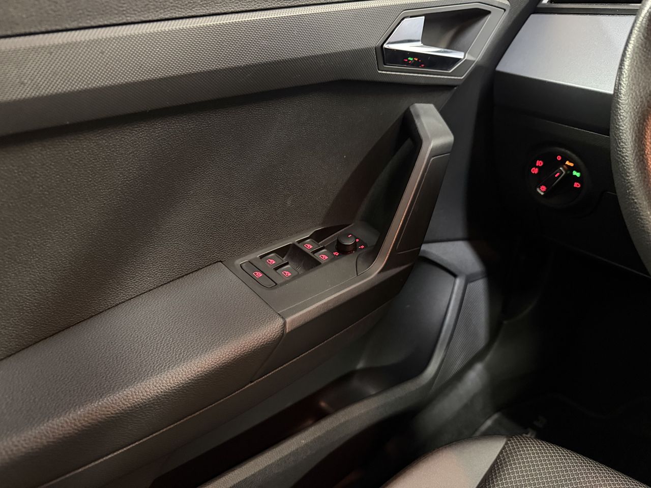 Seat Arona 1.0 TSI Ecomot 110 Style  - Foto 19