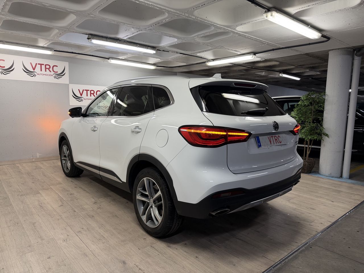 MG eHS 1.5TGDI PHEV Luxury  - Foto 4