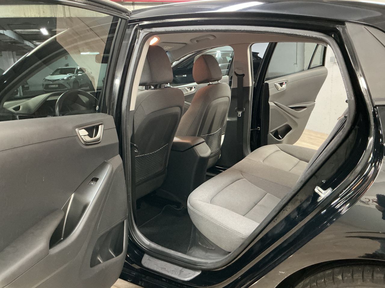 Hyundai IONIQ Híbrido 1.6 GDI 104 kW (141 CV) DCT Klass - Foto 16