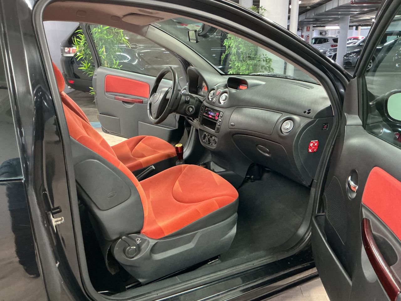 Citroën C2 1.4i VTR - Foto 8