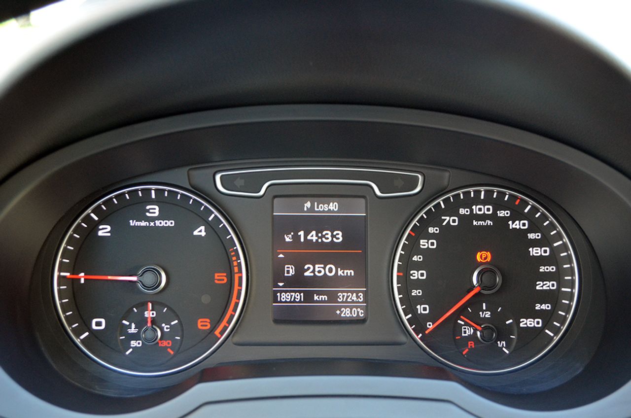 Audi Q3 2.0 Tdi 140cv Ambition  - Foto 11