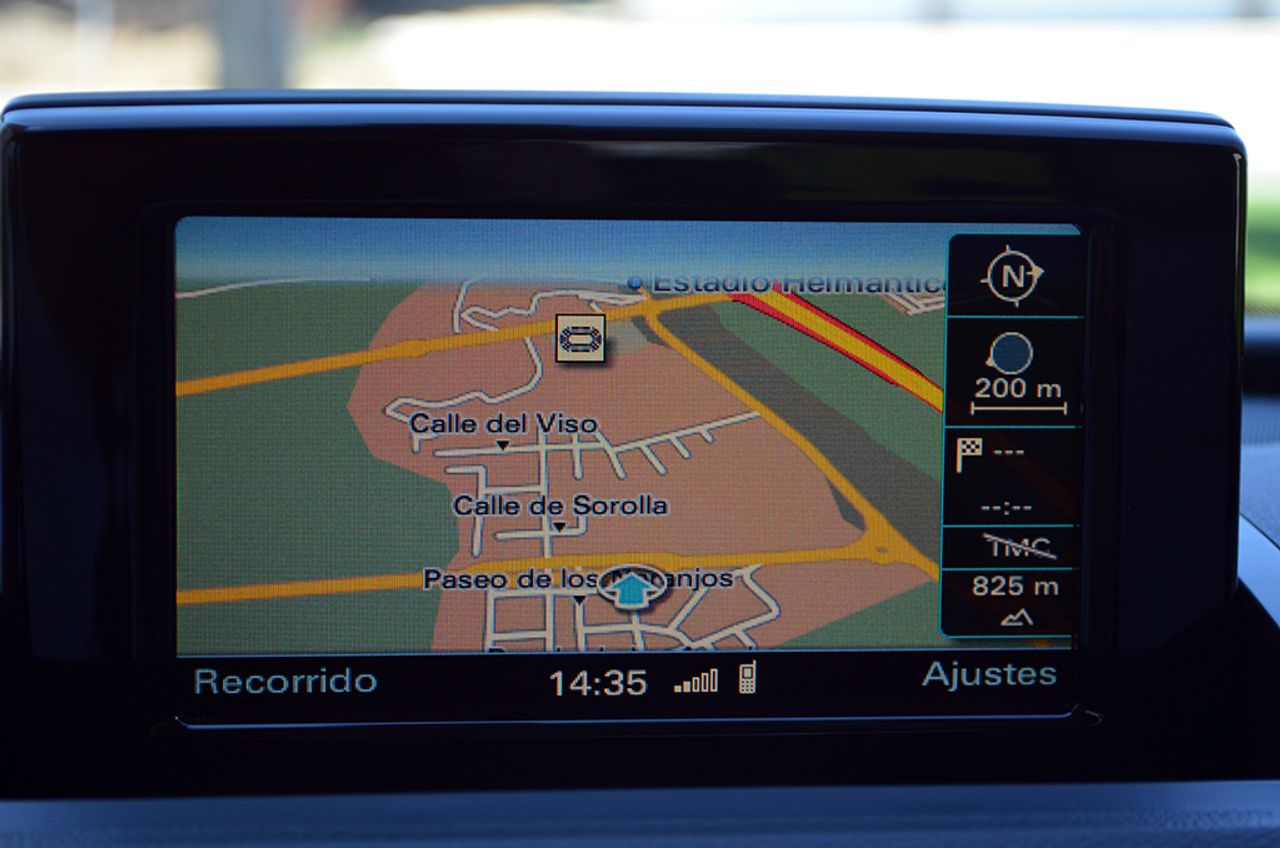 Audi Q3 2.0 Tdi 140cv Ambition  - Foto 31