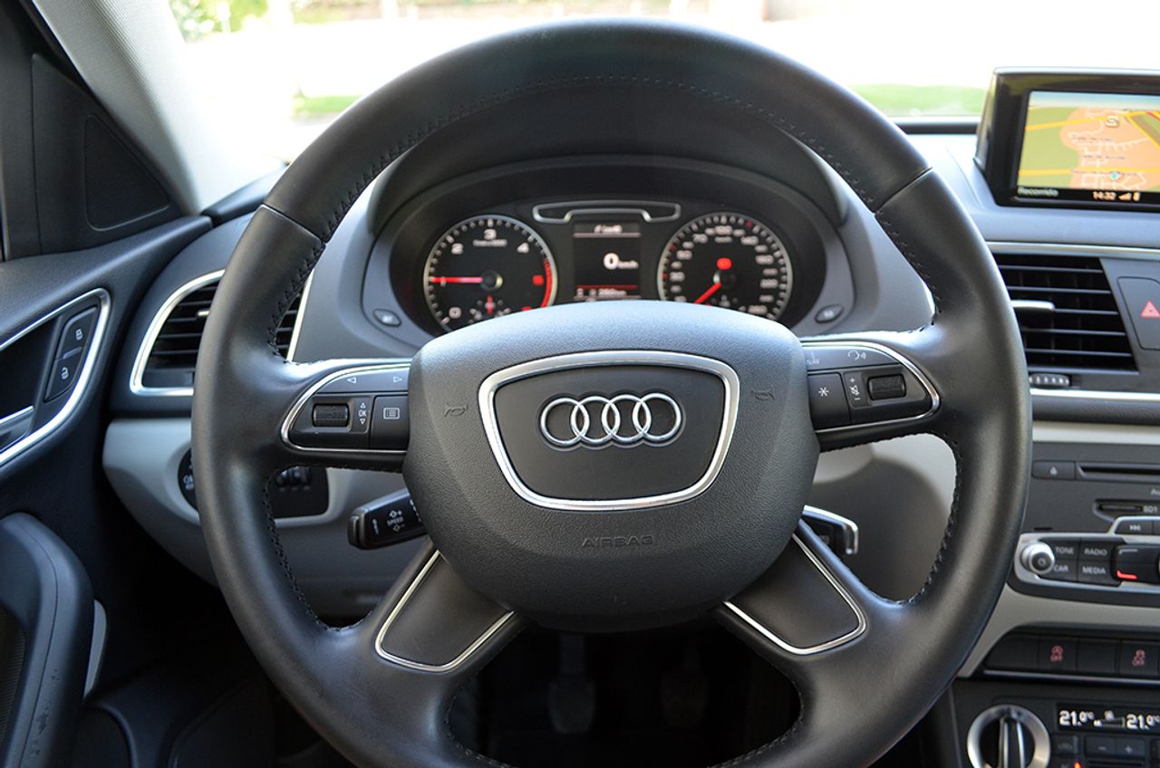 Audi Q3 2.0 Tdi 140cv Ambition  - Foto 18