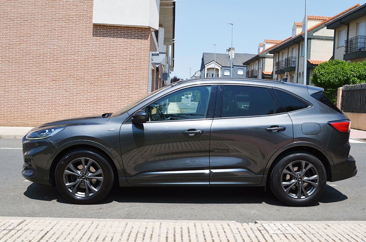 Ford Kuga 2.0 EcoBlue MHEV 150cv ST-Line X  - Foto 83