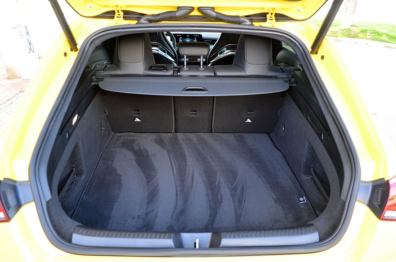 Mercedes CLA AMG 45 S 8G-DCT 4Matic+ 422cv  - Foto 120