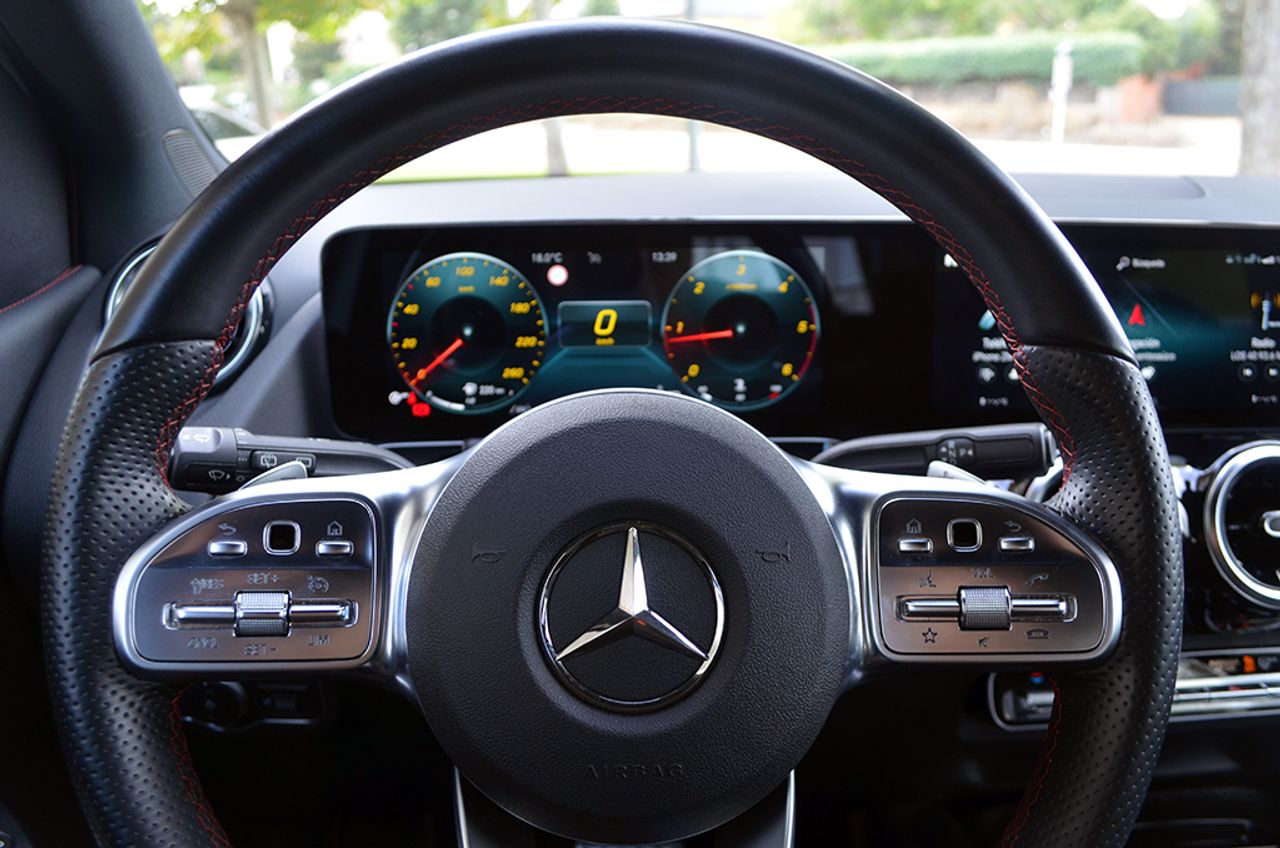 Mercedes Clase B 200d 8G-DCT 150cv AMG  - Foto 18
