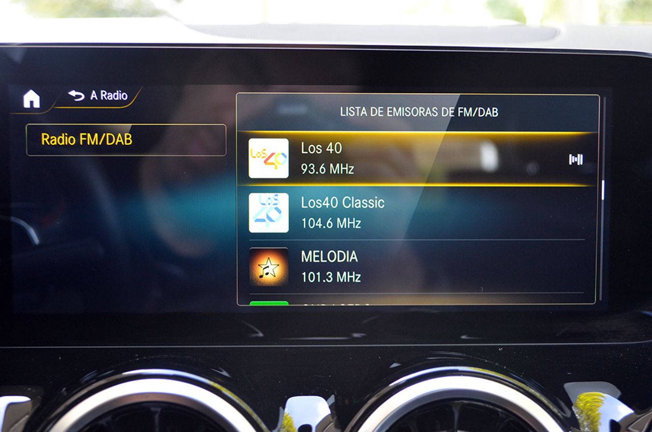 Mercedes Clase B 200d 8G-DCT 150cv AMG  - Foto 50