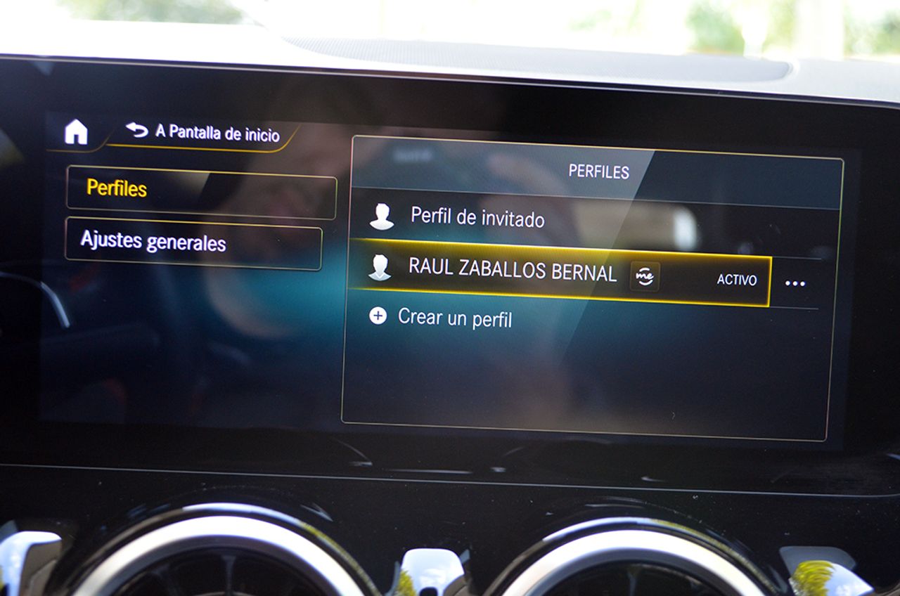 Mercedes Clase B 200d 8G-DCT 150cv AMG  - Foto 82