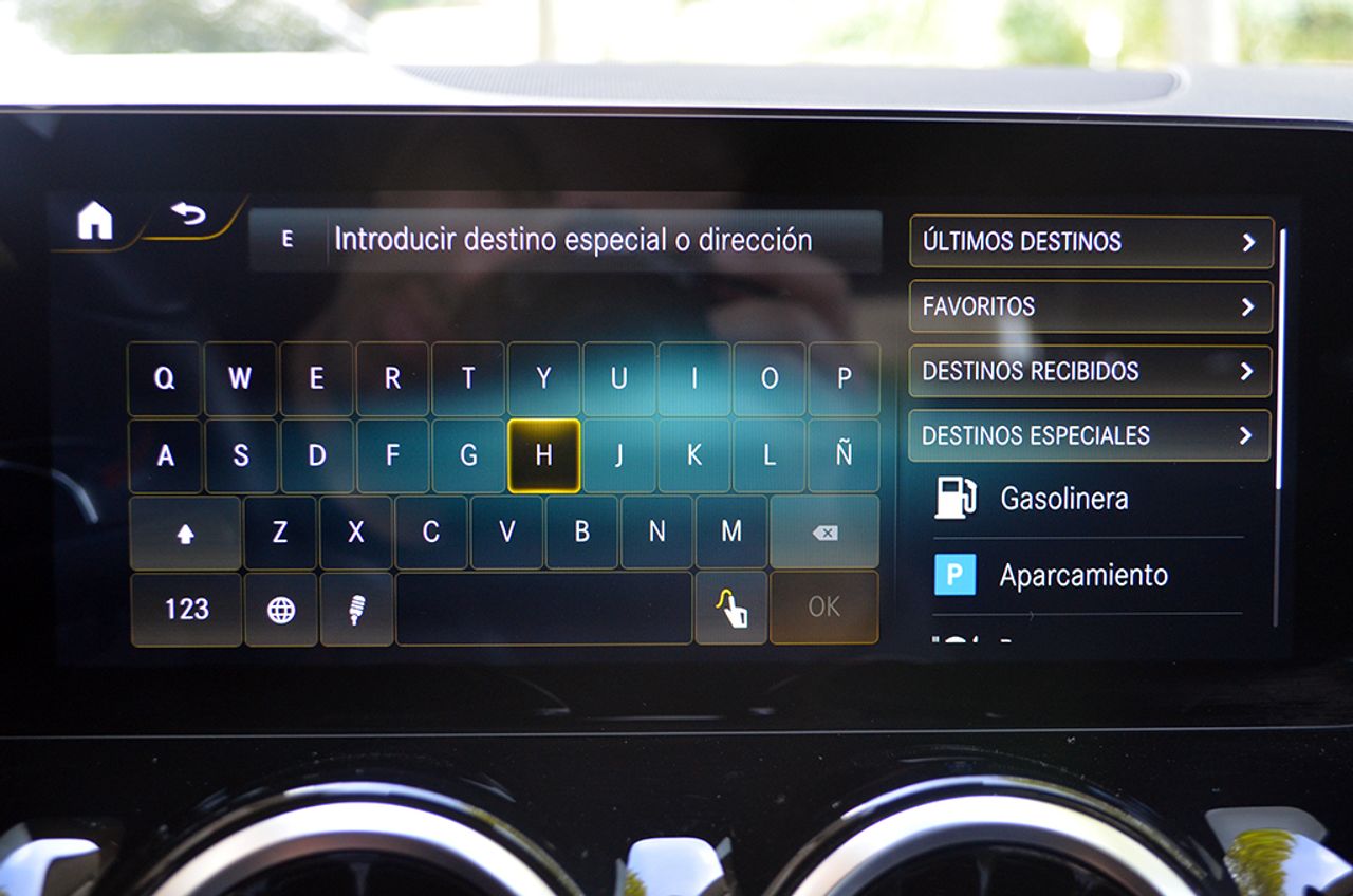 Mercedes Clase B 200d 8G-DCT 150cv AMG  - Foto 48
