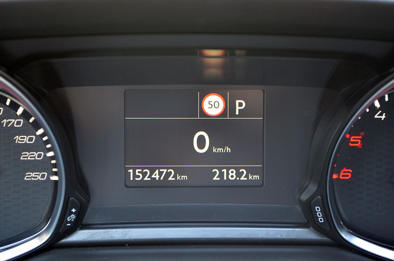 Peugeot 308 2.0 BlueHDI 180cv EAT8 GT  - Foto 33