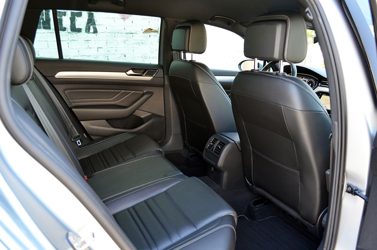 Volkswagen Passat Variant 2.0 Tdi 190cv DSG R-Line  - Foto 12