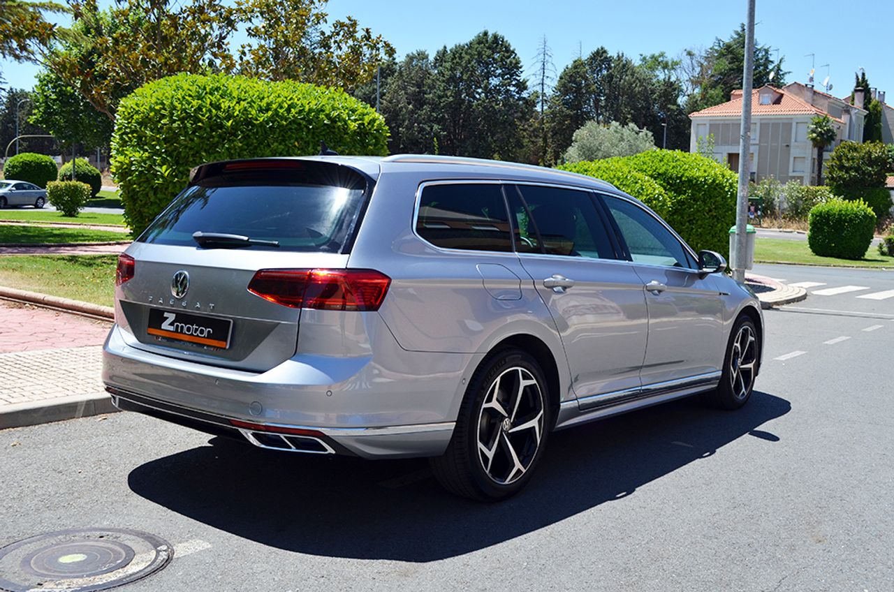 Volkswagen Passat Variant 2.0 Tdi 190cv DSG R-Line  - Foto 4