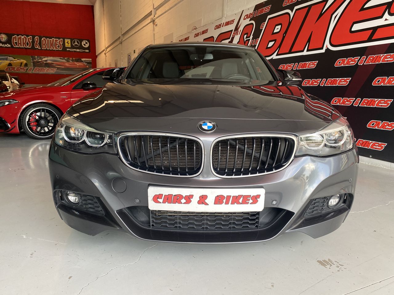 BMW Serie 3 Gran Turismo 318 M PAKET  - Foto 4