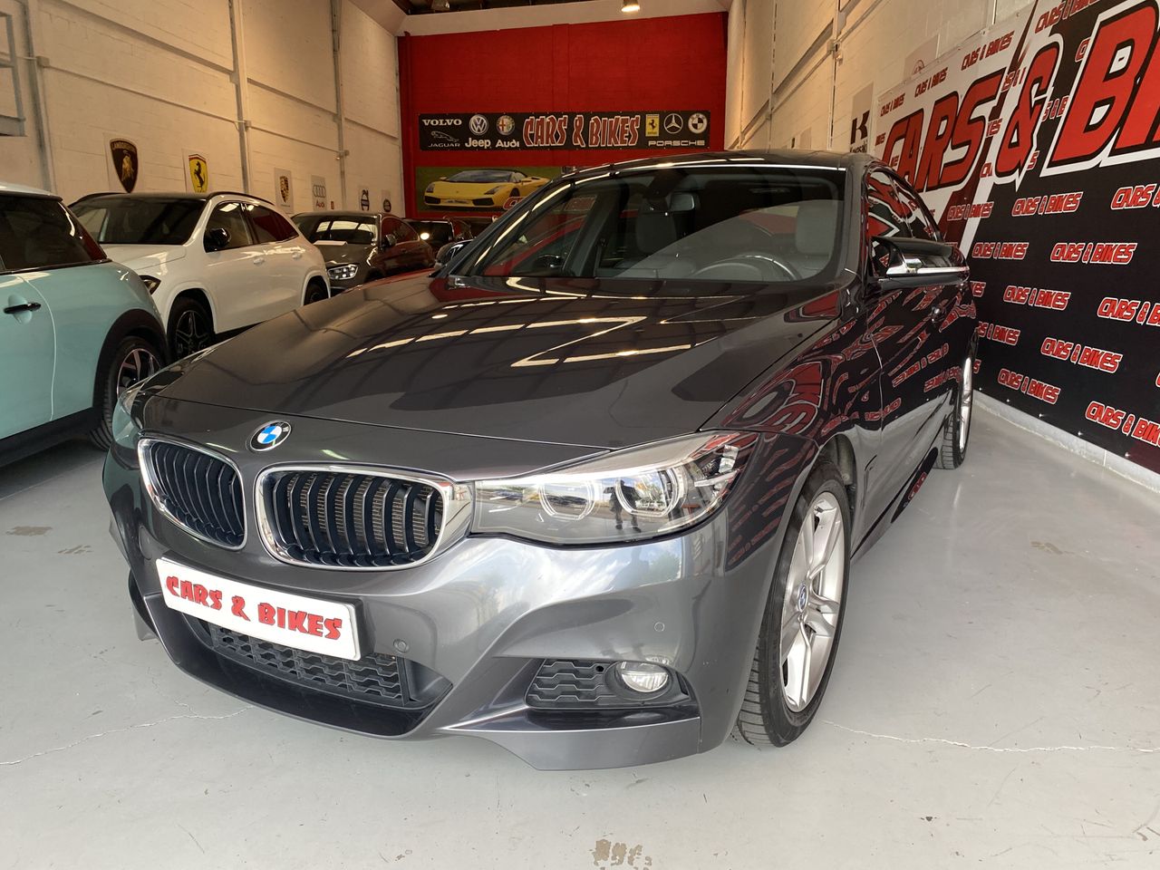 BMW Serie 3 Gran Turismo 318 M PAKET  - Foto 3