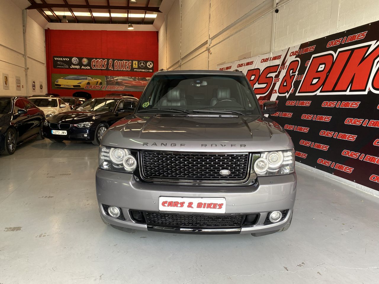 Land-Rover Range Rover 4.4 TDV8 VOGUE Silver Pack 312cv  - Foto 13