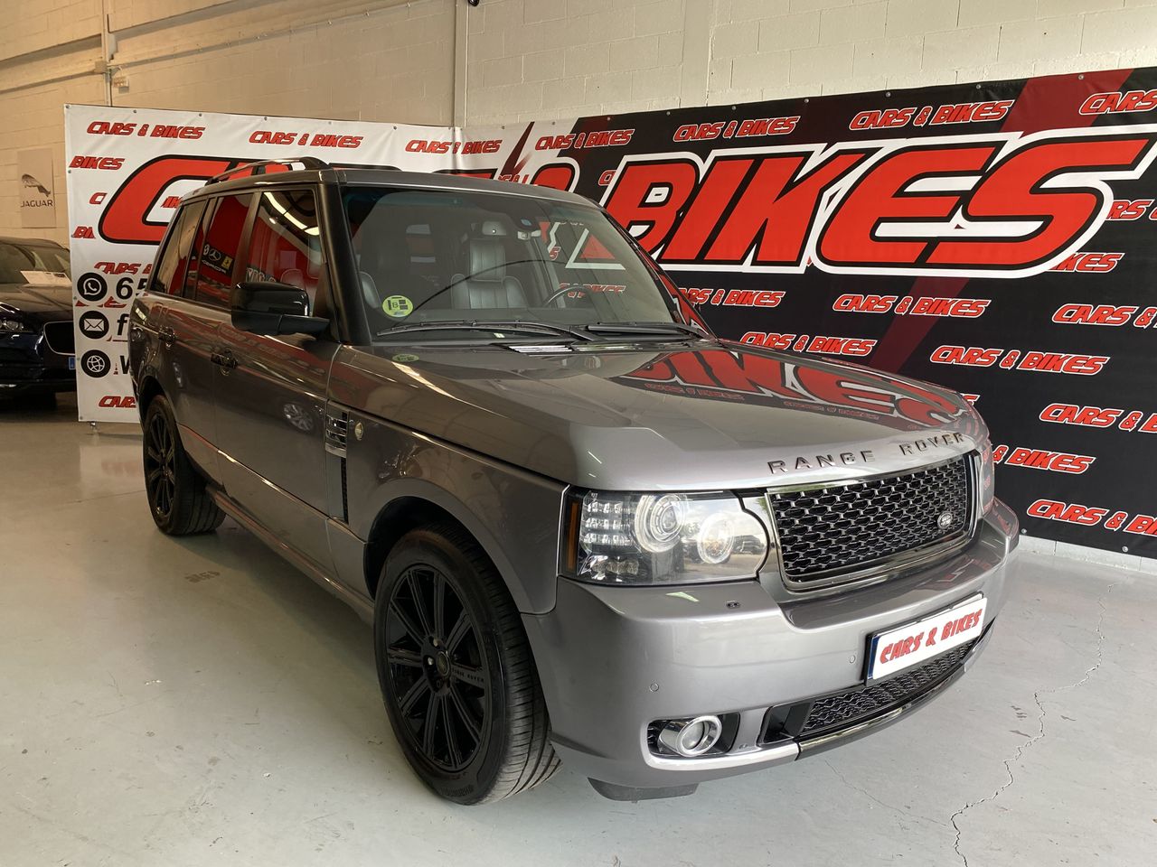 Land-Rover Range Rover 4.4 TDV8 VOGUE Silver Pack 312cv  - Foto 8