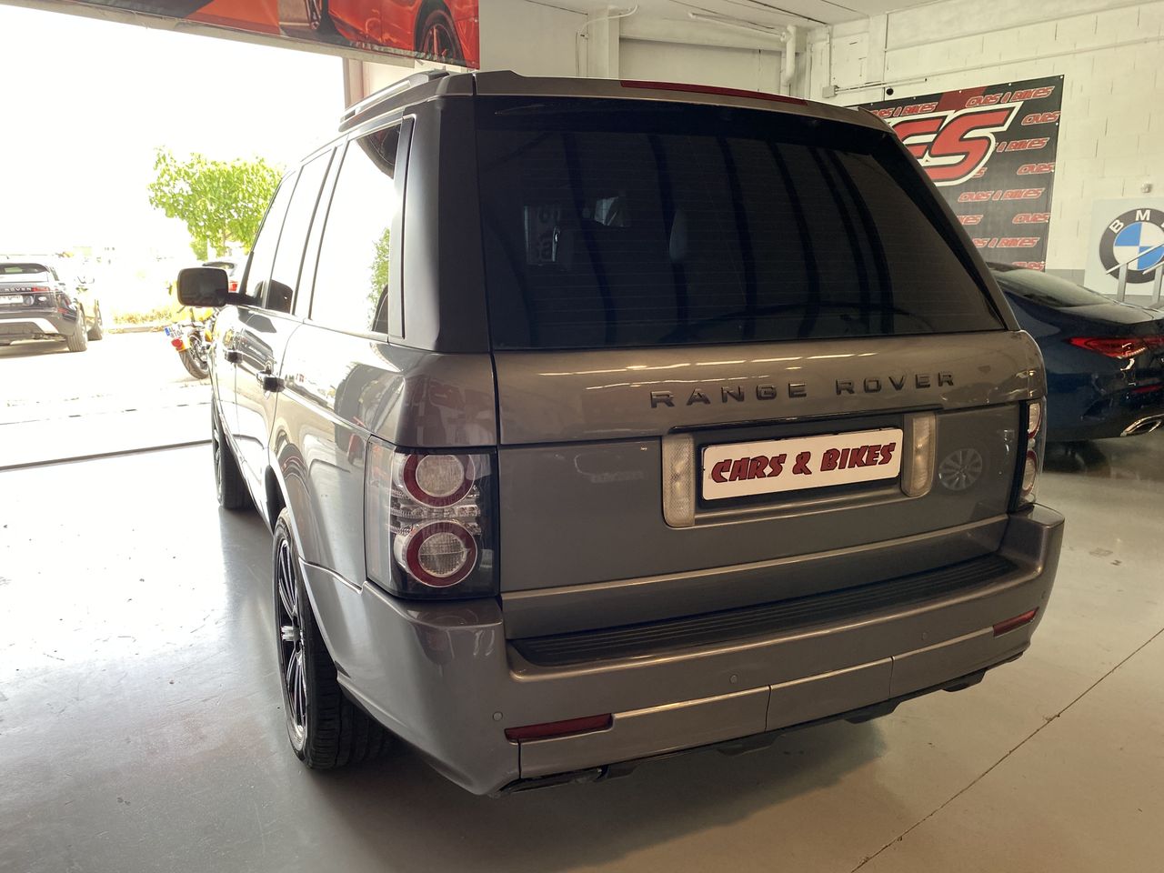 Land-Rover Range Rover 4.4 TDV8 VOGUE Silver Pack 312cv  - Foto 12
