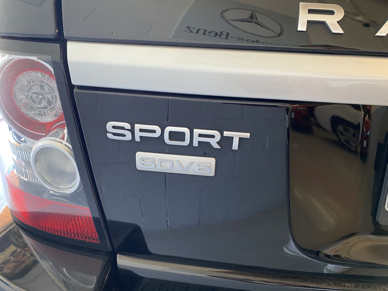 Land-Rover Range Rover Sport 3.0 SDV6 255 CV HSE 5p.  - Foto 9
