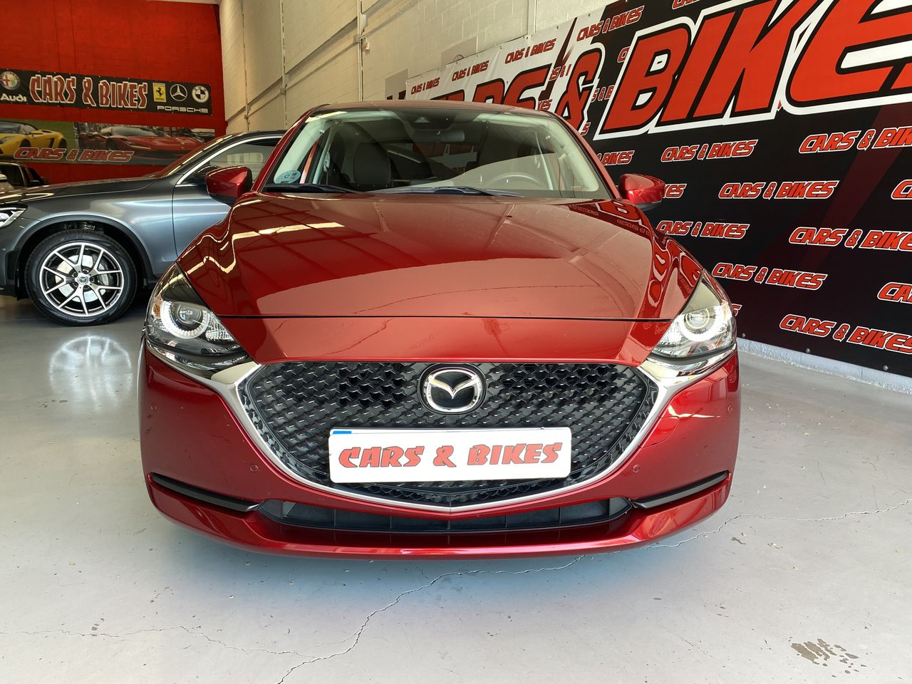 Mazda 2 1.5 GE 66kW 90CV Black Tech Edition AT  - Foto 3