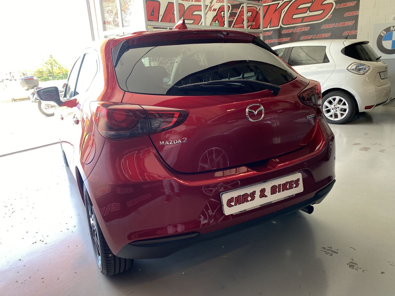 Mazda 2 1.5 GE 66kW 90CV Black Tech Edition AT  - Foto 29