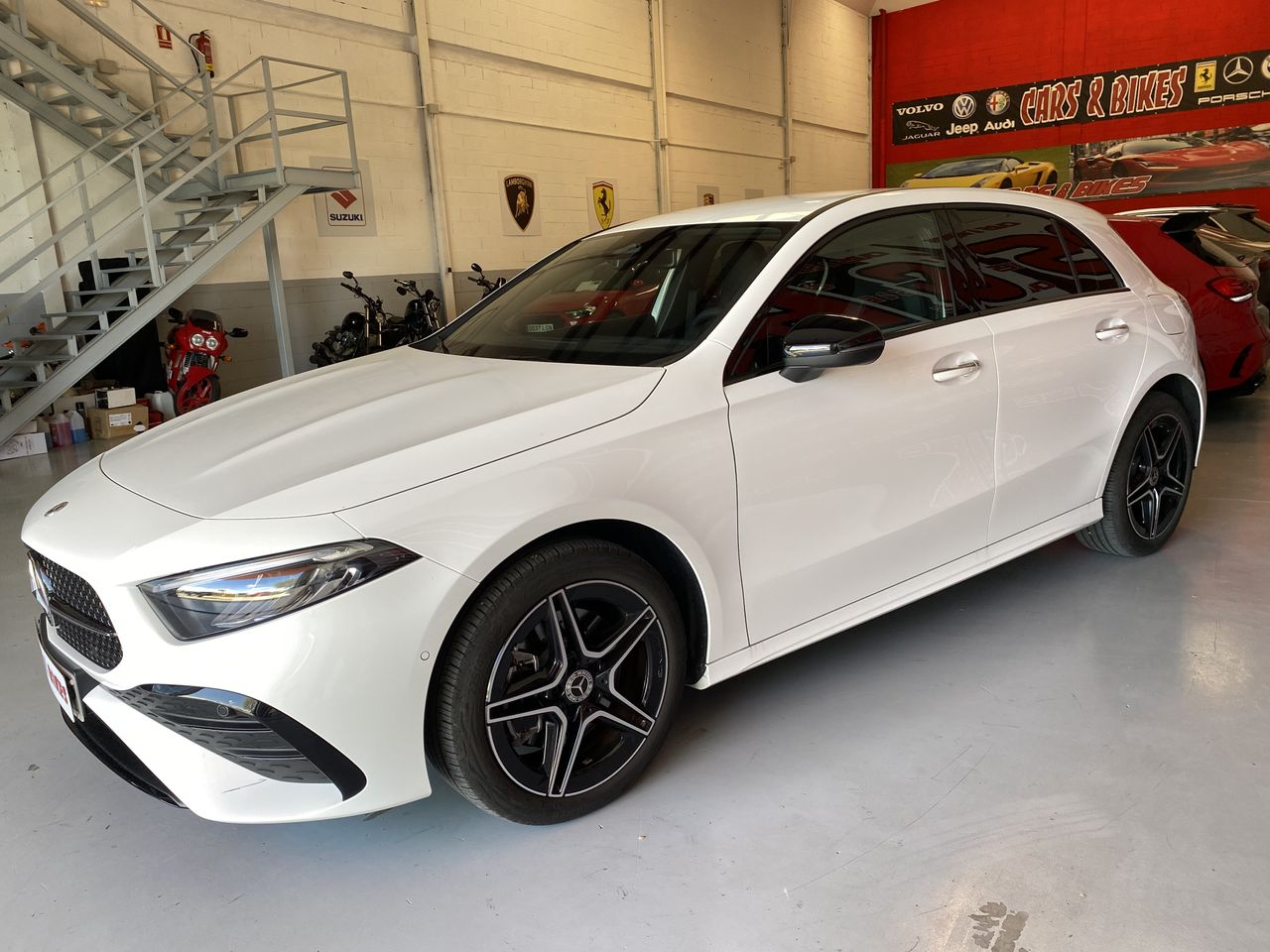 Mercedes Clase A  250 e AMG LINE  - Foto 13