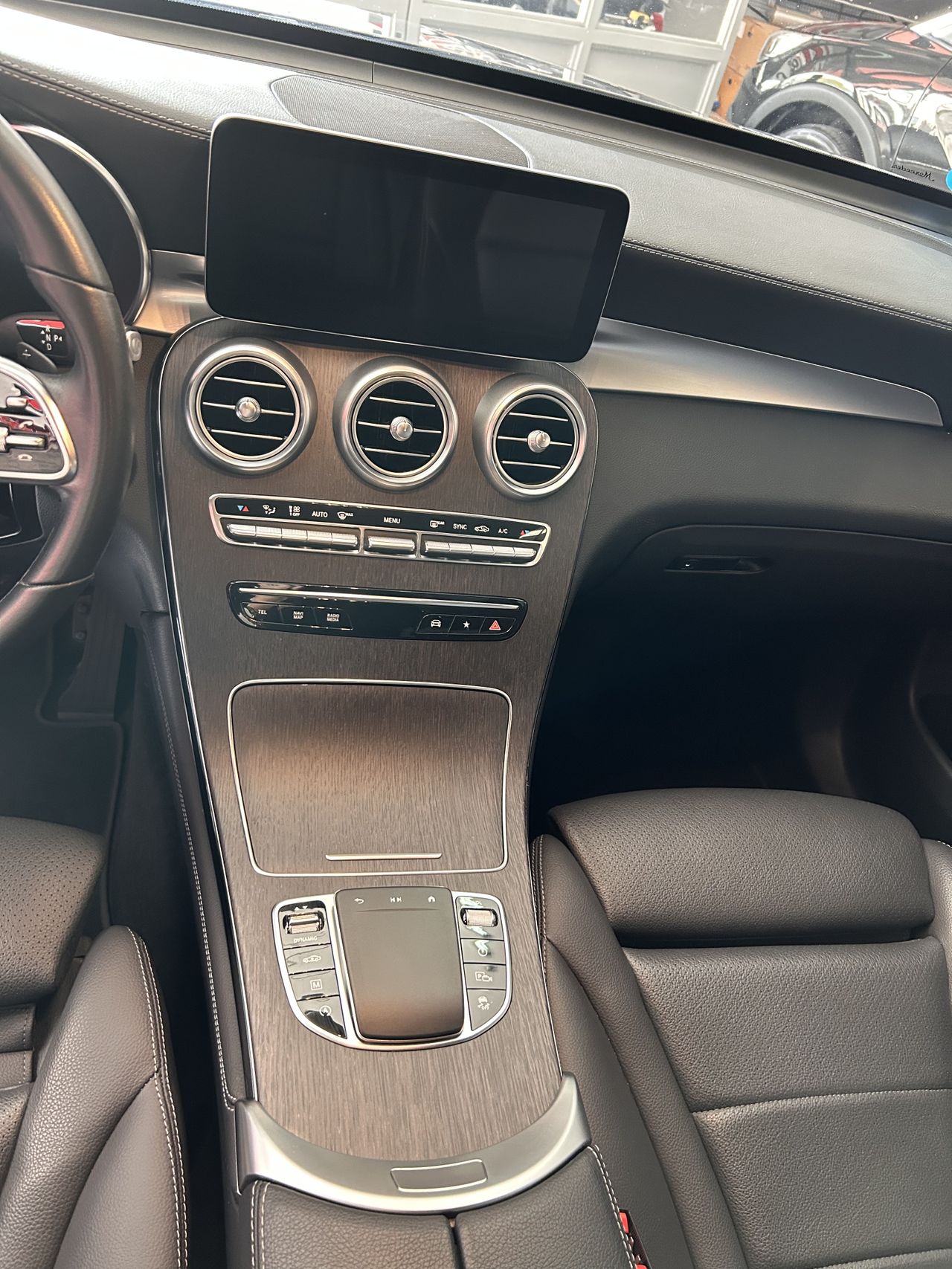 Mercedes Clase GLC 300 4MATIC  - Foto 9