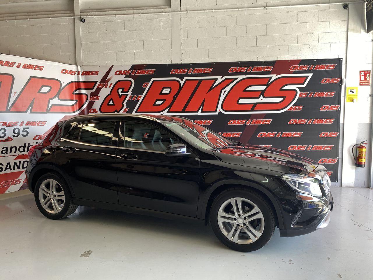 Mercedes GLA 200 URBAN  - Foto 8