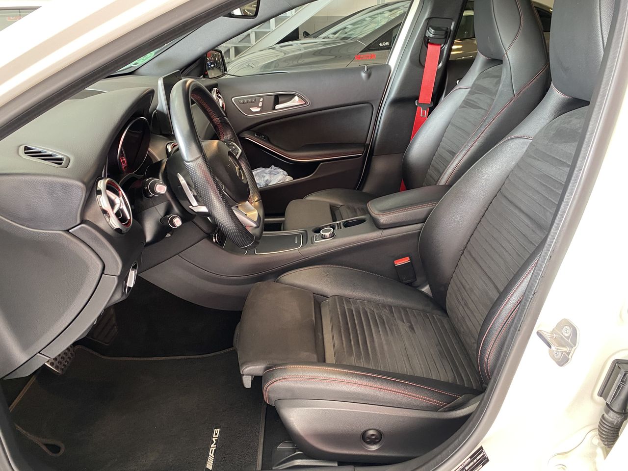 Mercedes GLA 220 CDI 4MATIC  - Foto 20
