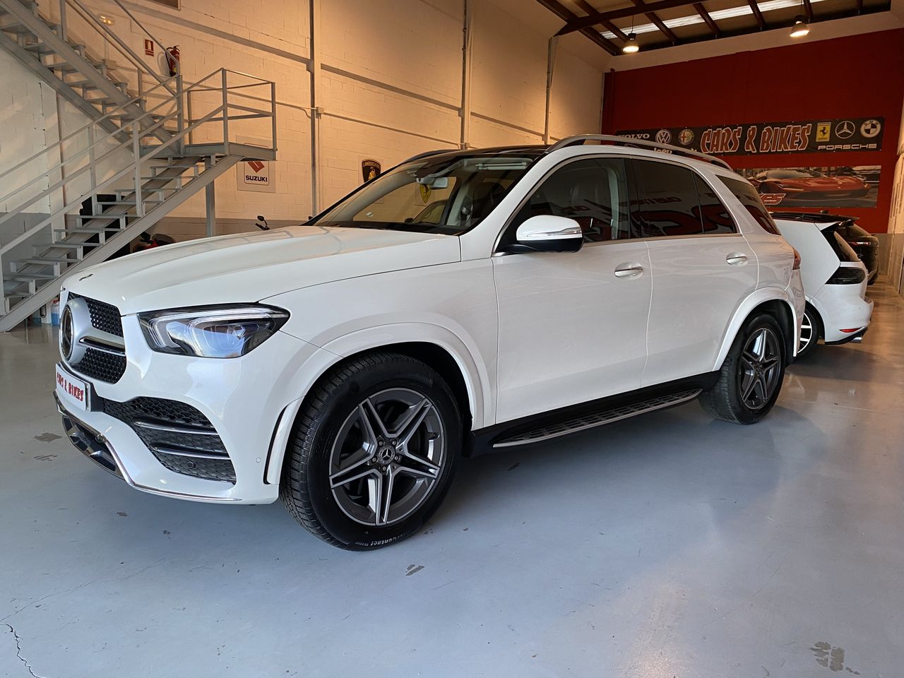 Mercedes GLE 400 d 4MATIC  - Foto 4