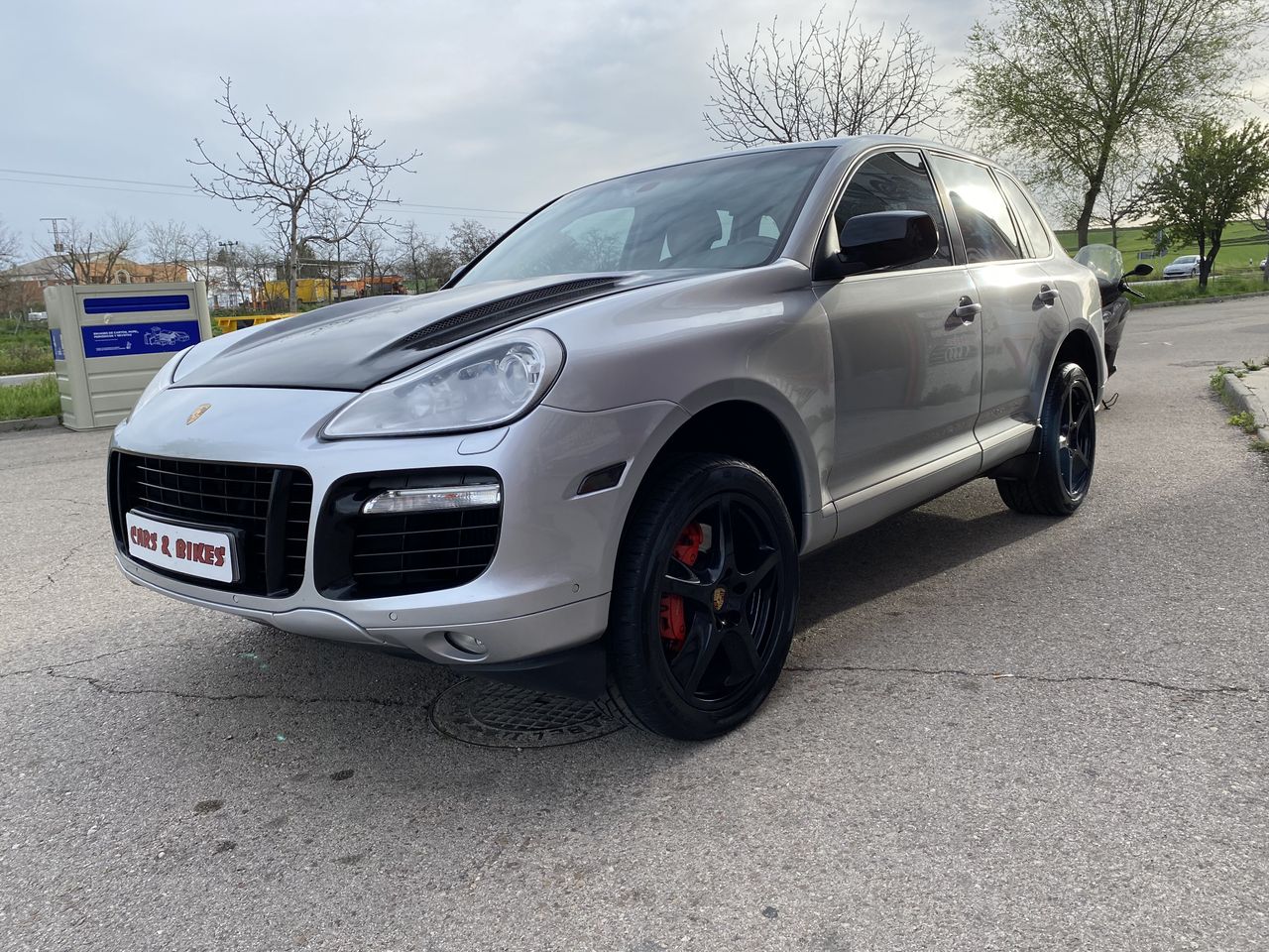 Porsche Cayenne Turbo 500CV - Foto 4