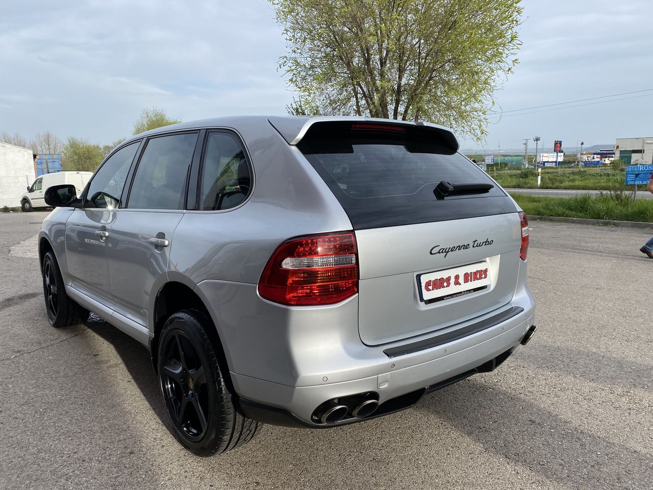 Porsche Cayenne Turbo 500CV - Foto 11